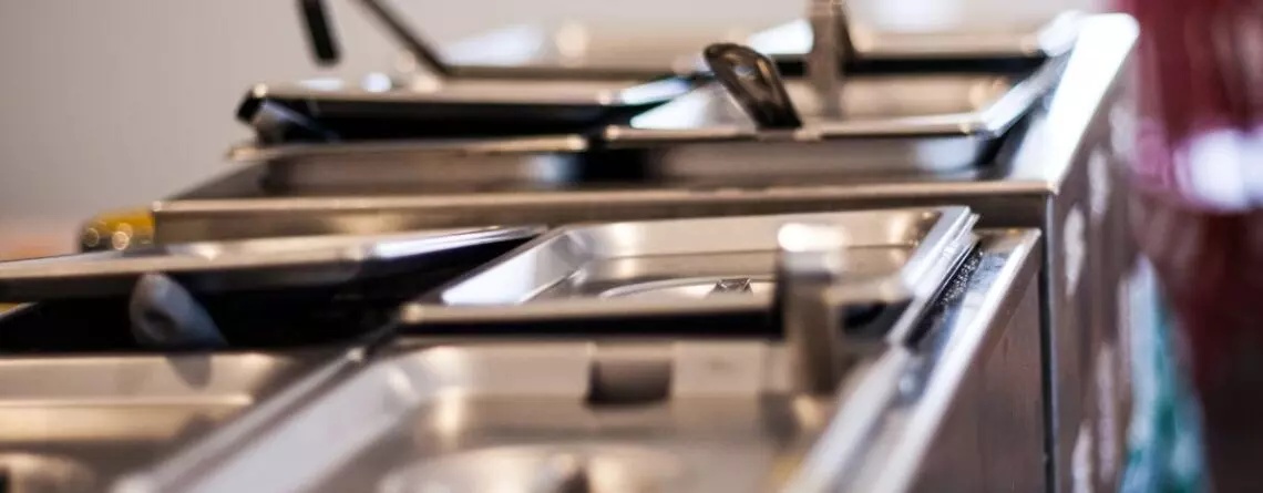 What Are Some Routine Errors to Skip When Using a Bain Marie?
