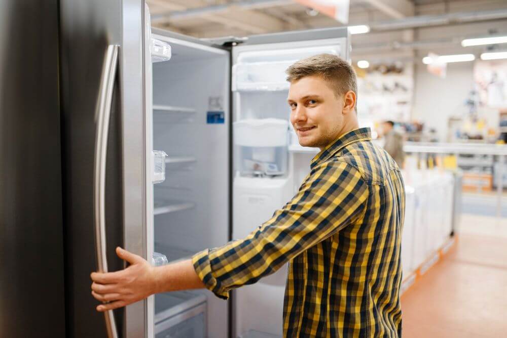The Top Benefits of Investing in an Energy-Efficient Commercial Freezer 