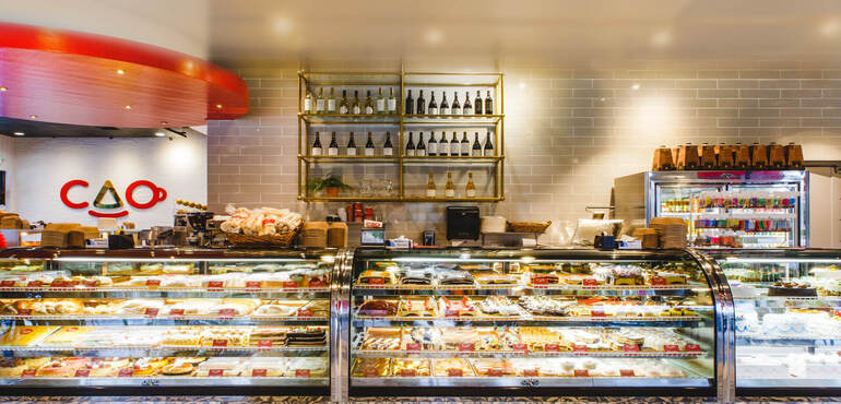 commercial display fridges