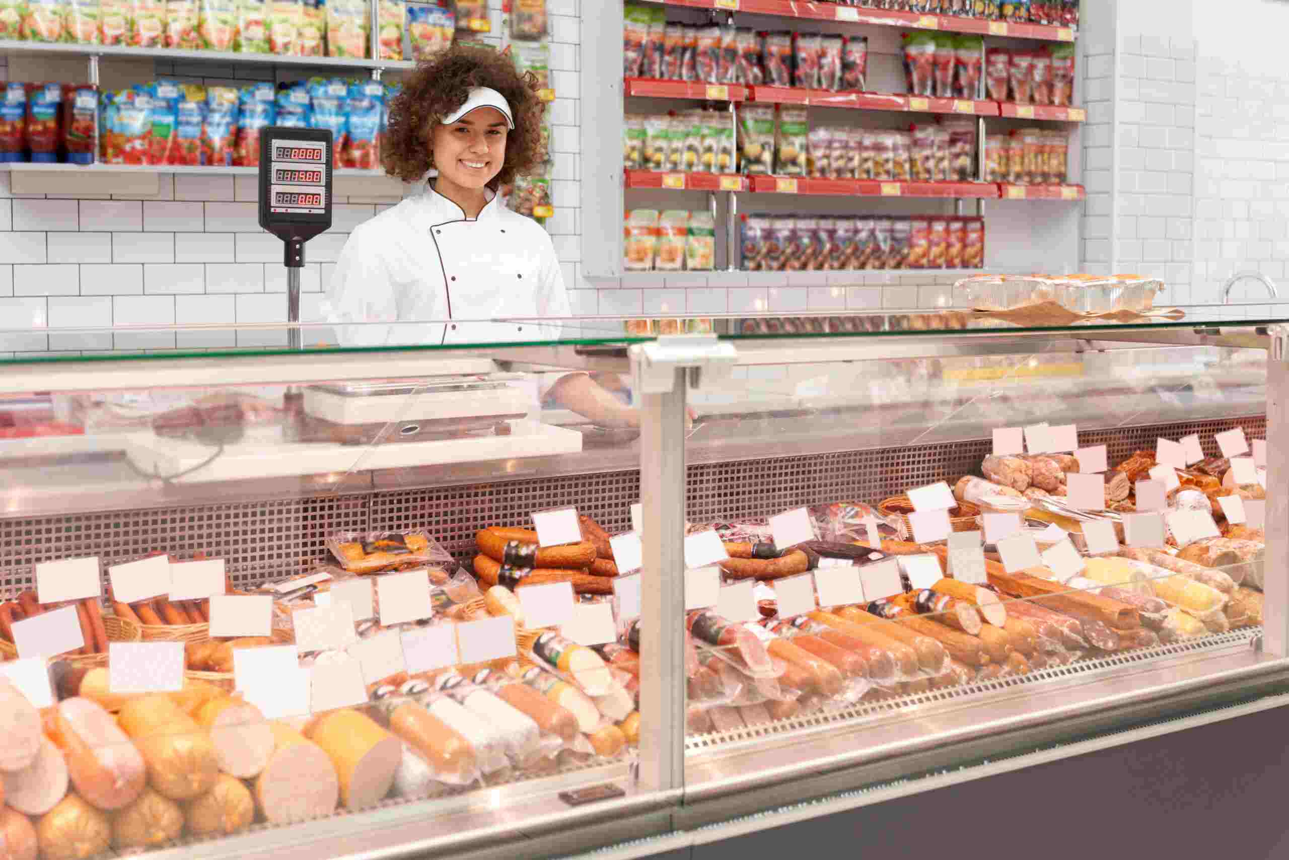 How to Maximise Space in Your Deli Display? 