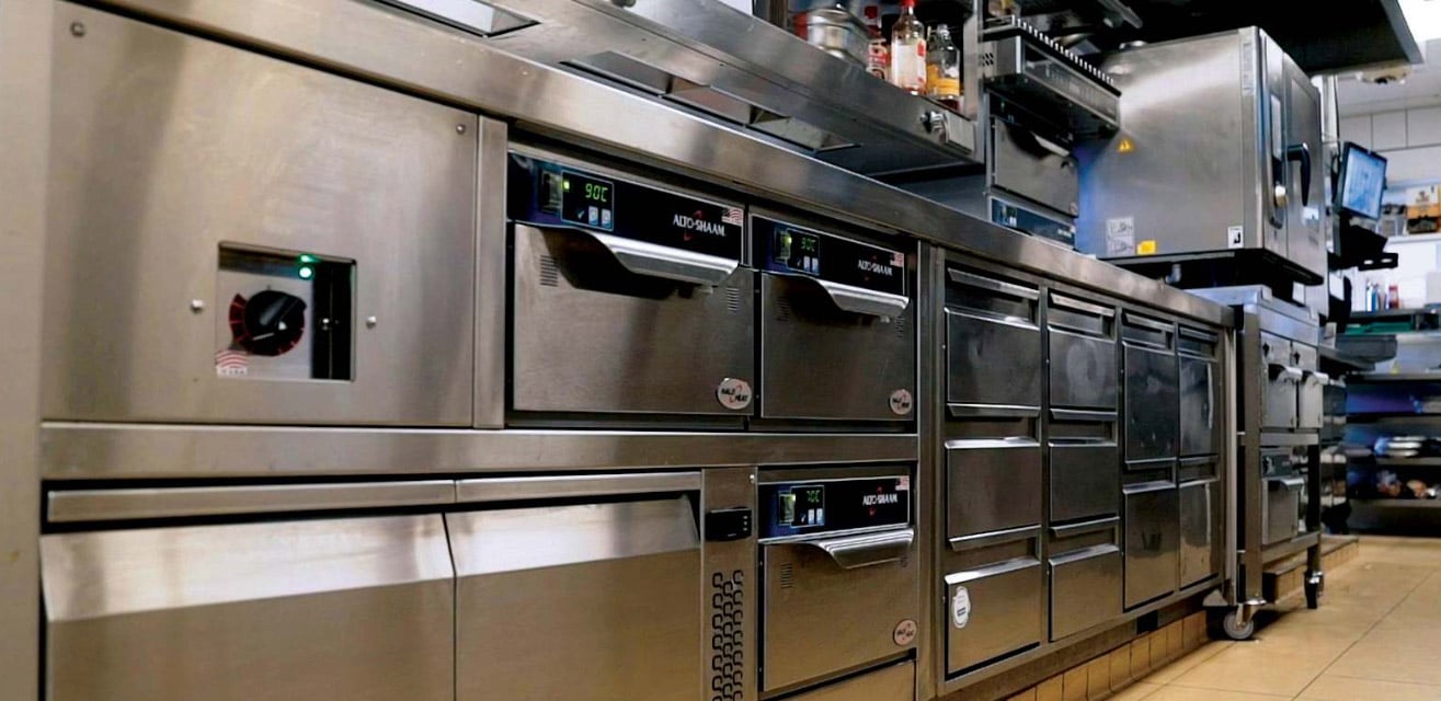 What Are the Steps to Choose the Best Plate Warming Cabinet? 