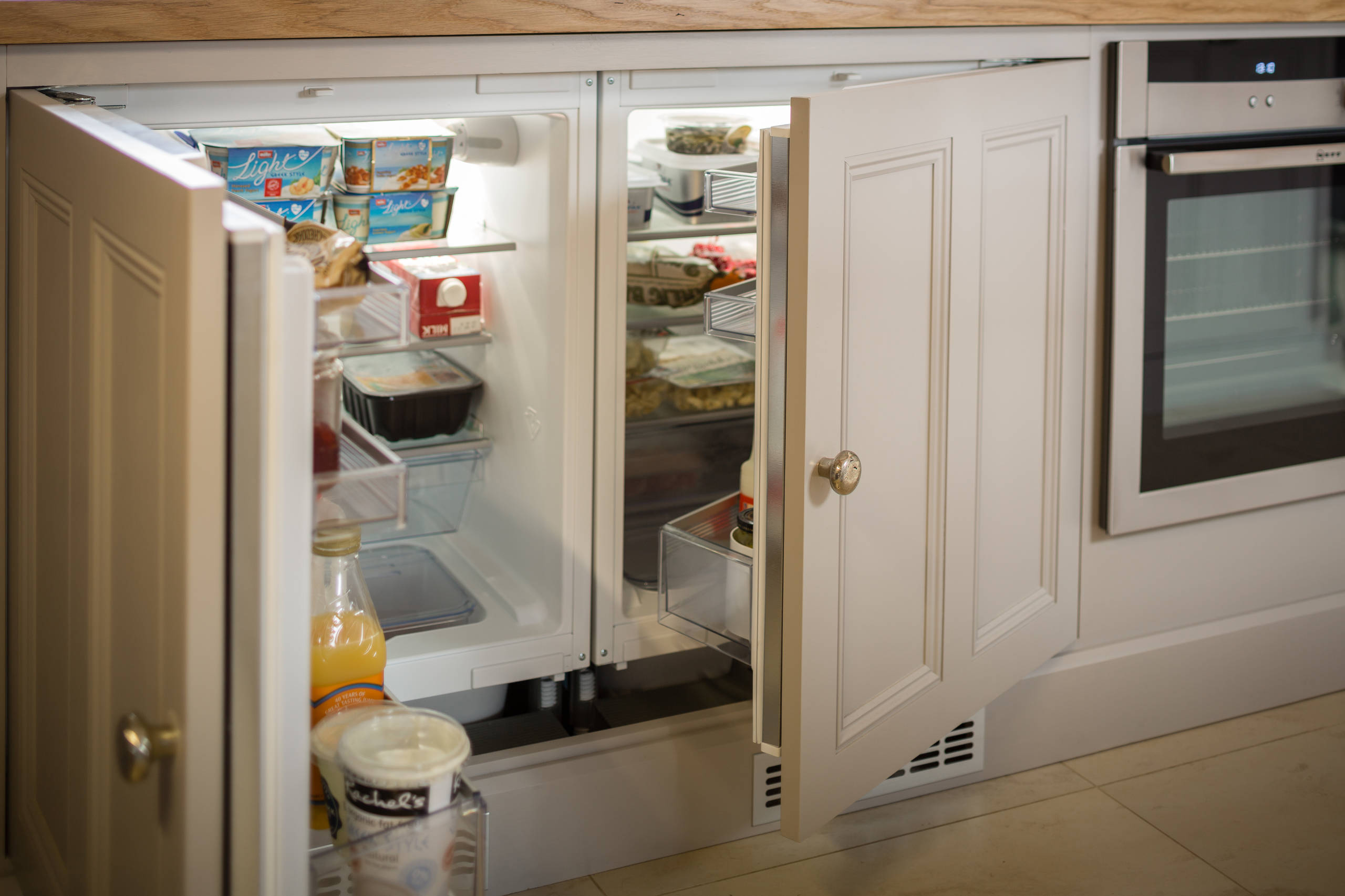 What are Some Genius Ways to Organise Your Under Bench Fridge? 