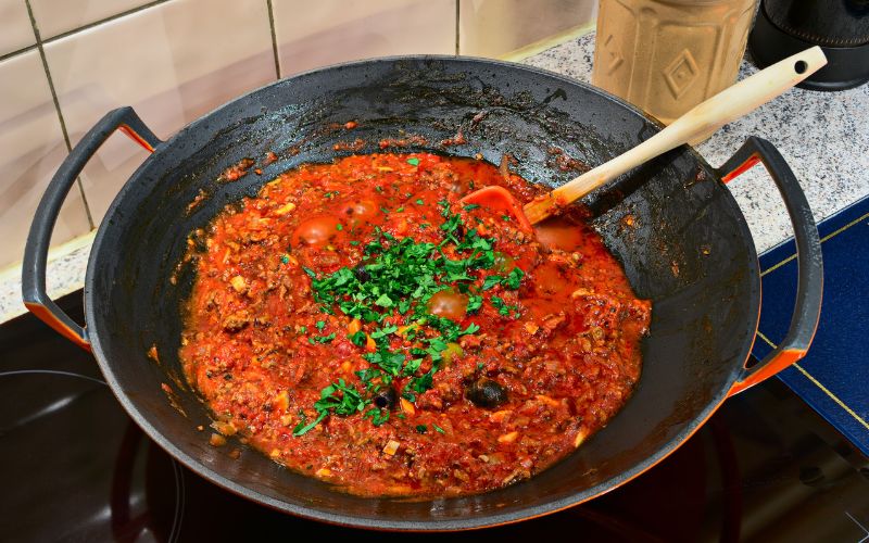 cooking in an induction cooker